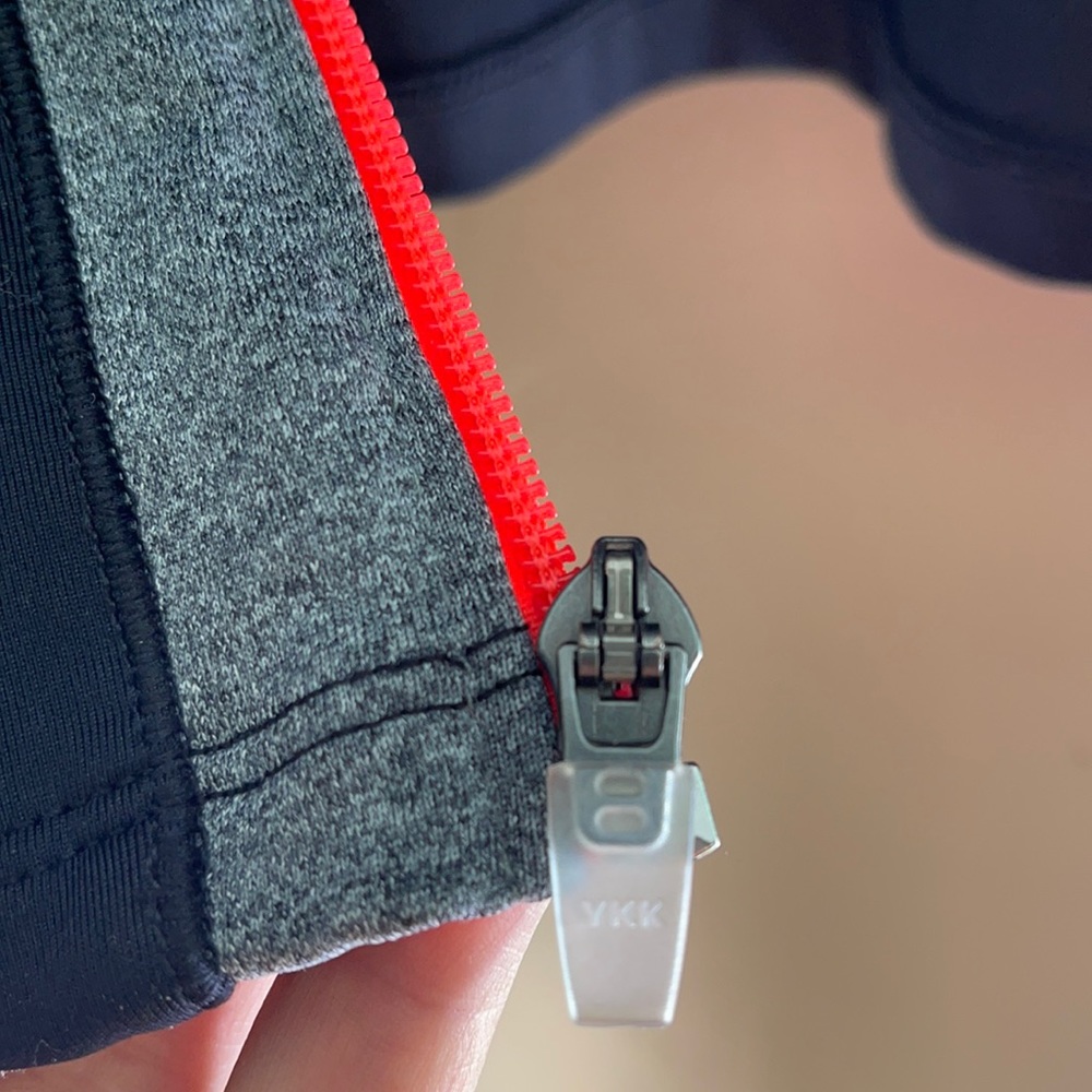 New Balance Jacket - Picture 9 of 9